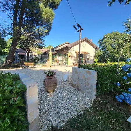 Casale Trainaro Guest house *